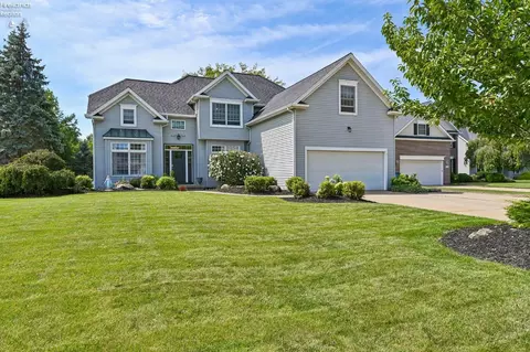 4536 Secretariat Ct, Avon, OH 44011