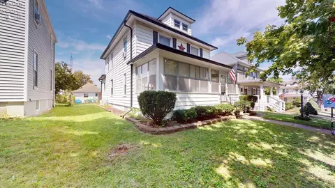 Exterior - 506 Clark St, Willard, OH 44890 photo 2 of 4