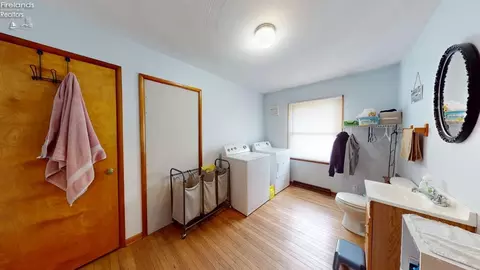 Other - 320 E Long St, Willard, OH 44890 photo 3 of 13