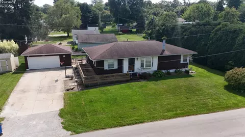 View/Area - 320 E Long St, Willard, OH 44890 photo 1 of 3