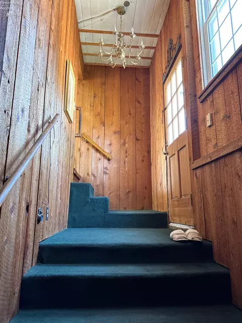Entry Way - 7611 Hahn Rd, Huron, OH 44839 photo 6 of 6