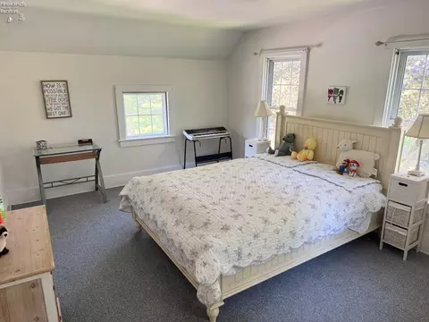 Bedroom - 7611 Hahn Rd, Huron, OH 44839 photo 5 of 6