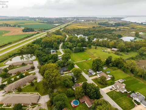 View/Area - 5708 Mccartney Rd, Sandusky, OH 44870 photo 11 of 11