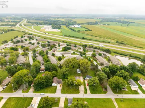 View/Area - 5708 Mccartney Rd, Sandusky, OH 44870 photo 6 of 11