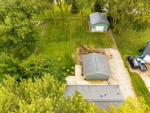 Exterior - 5708 Mccartney Rd, Sandusky, OH 44870 photo 8 of 8