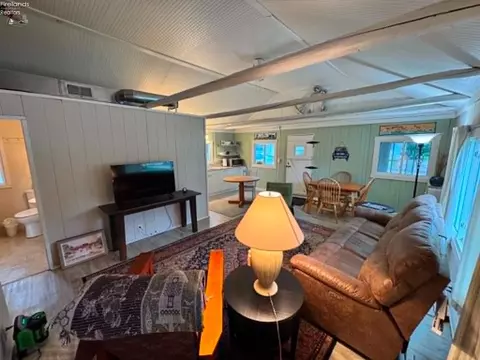 Living - 219 Munsee Pl, Huron, OH 44839 photo 1 of 3