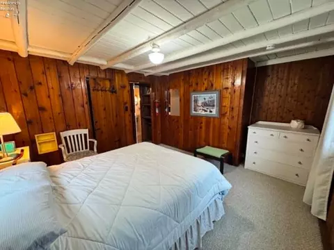 Bedroom - 219 Munsee Pl, Huron, OH 44839 photo 2 of 4