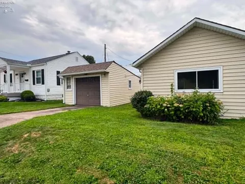 Exterior - 219 Munsee Pl, Huron, OH 44839 photo 5 of 8
