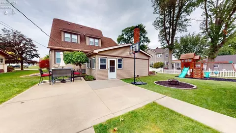 Other - 913 S Myrtle, Willard, OH 44890 photo 1 of 17