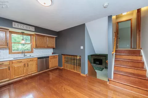 Kitchen - 246 Portage Path, Willard, OH 44890 photo 2 of 6