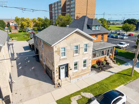 315 E Market St, Sandusky, OH 44870
