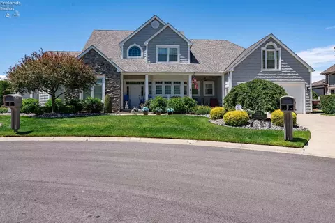 2158 Dorchester Dr, Marblehead, OH 43440