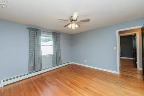 Bedroom - 2002 Hull Rd, Sandusky, OH 44870 photo 2 of 8