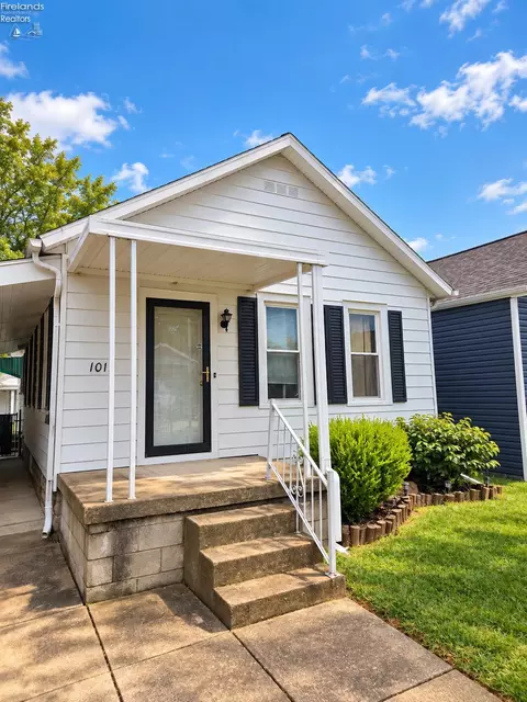 1015 Fourth St, Sandusky, OH 44870