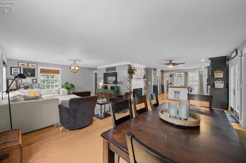 Dining - 3509 Scheid Rd, Huron, OH 44839 photo 3 of 3
