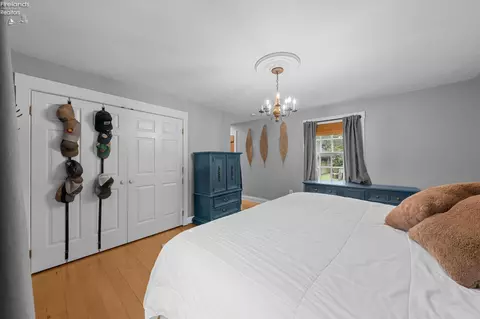 Bedroom - 3509 Scheid Rd, Huron, OH 44839 photo 2 of 5