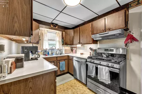 Kitchen - 30 State St, Norwalk, OH 44857 photo 2 of 3