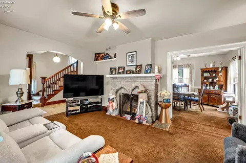 Living - 30 State St, Norwalk, OH 44857 photo 2 of 4