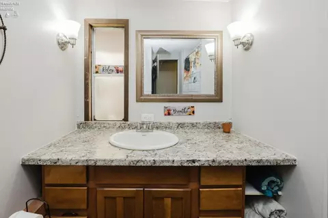 Bath - 505 Arabian Ct, Lagrange, OH 44050 photo 1 of 4