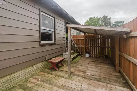 Exterior - 505 Arabian Ct, Lagrange, OH 44050 photo 4 of 15
