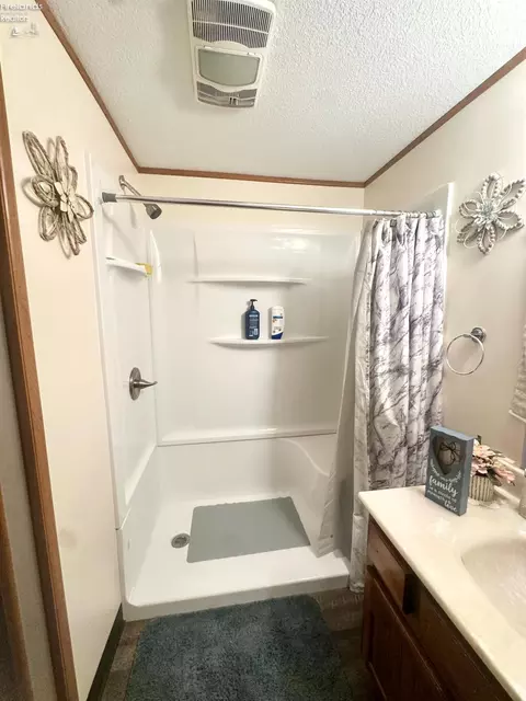 1420 E Main St #28, Bellevue, OH 44811 photo 21