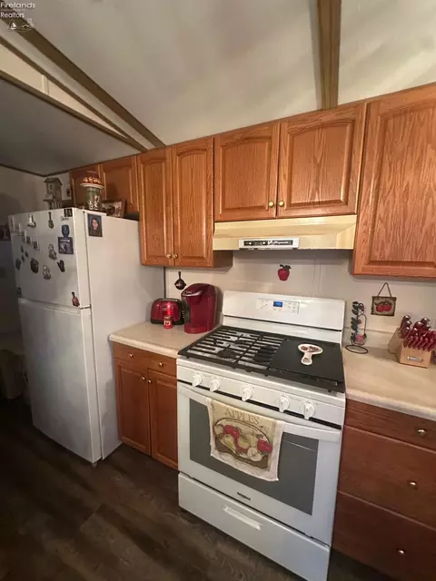 1420 E Main St #28, Bellevue, OH 44811 photo 17