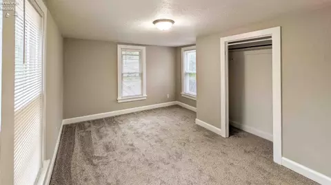 Bedroom - 909 Main St, Huron, OH 44839 photo 4 of 7