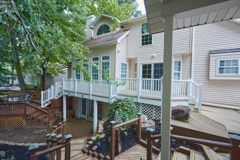 Exterior - 304 Riverside, Huron, OH 44839 photo 6 of 13
