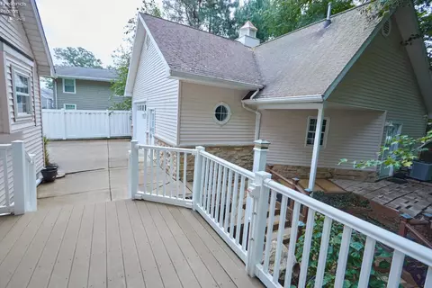 Exterior - 304 Riverside, Huron, OH 44839 photo 8 of 13