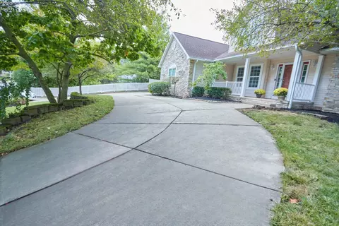 Exterior - 304 Riverside, Huron, OH 44839 photo 4 of 13