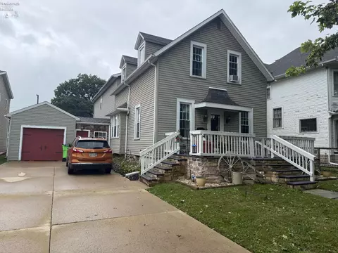 813 N Main St, Fostoria, OH 44830