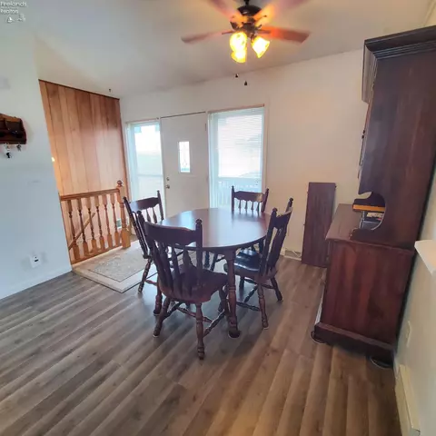 Dining - 408 Ontario St, Huron, OH 44839 photo 1 of 2