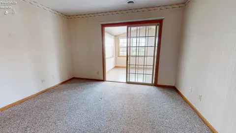 Bedroom - 30 Wedgewood Dr, Willard, OH 44890 photo 1 of 6