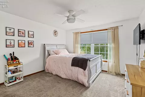 Bedroom - 602 Linden Ln, Willard, OH 44890 photo 6 of 6