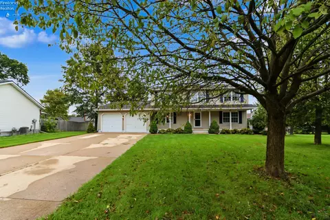Exterior - 602 Linden Ln, Willard, OH 44890 photo 10 of 11