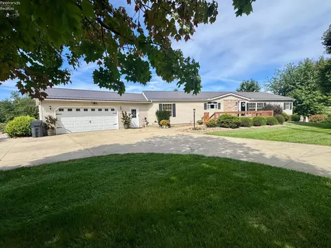 13807 State Route 61, Collins, OH 44826