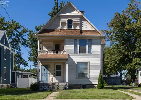 307 Northwest St, Bellevue, OH 44811