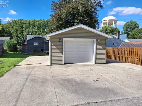 Exterior - 37 Maple St, Norwalk, OH 44857 photo 4 of 4