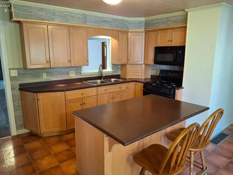 Kitchen - 37 Maple St, Norwalk, OH 44857 photo 1 of 1