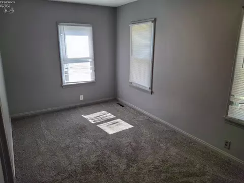 Bedroom - 37 Maple St, Norwalk, OH 44857 photo 1 of 3