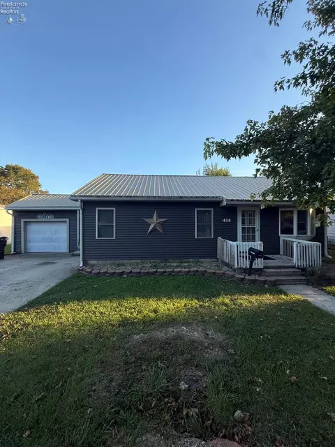 419 E Stevenson, Gibsonburg, OH 43431
