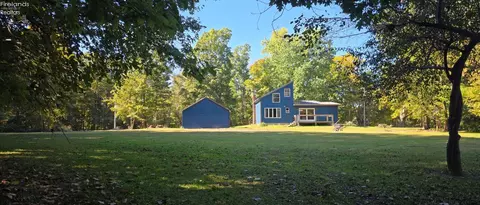 Exterior - 3022 Chenango Rd, Wakeman, OH 44889 photo 6 of 9