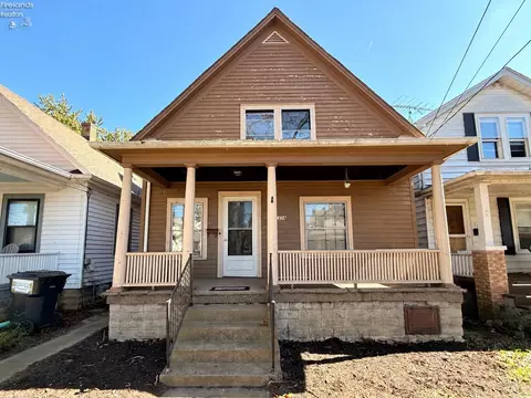 1314 Carr St, Sandusky, OH 44870