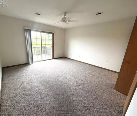 Bedroom - 20 Wedgewood Dr, Willard, OH 44890 photo 7 of 8