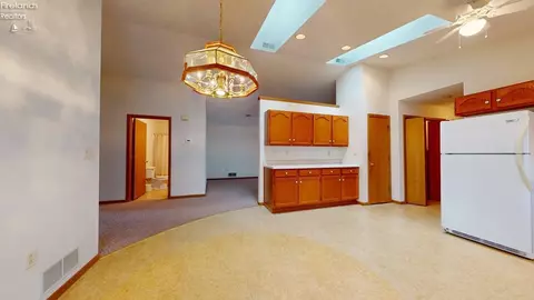 Other - 20 Wedgewood Dr, Willard, OH 44890 photo 6 of 11