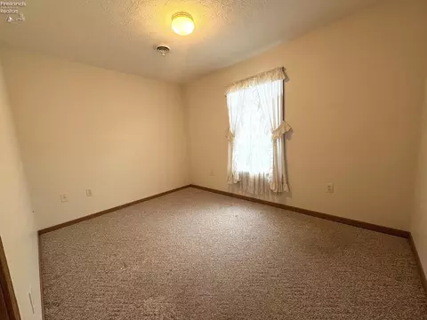 Bedroom - 20 Wedgewood Dr, Willard, OH 44890 photo 8 of 8