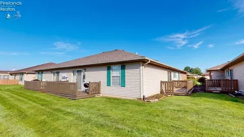 Other - 20 Wedgewood Dr, Willard, OH 44890 photo 3 of 11