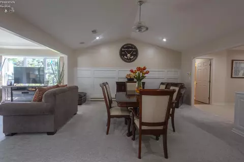 Dining - 2011 E Waterberry Dr, Huron, OH 44839 photo 4 of 6