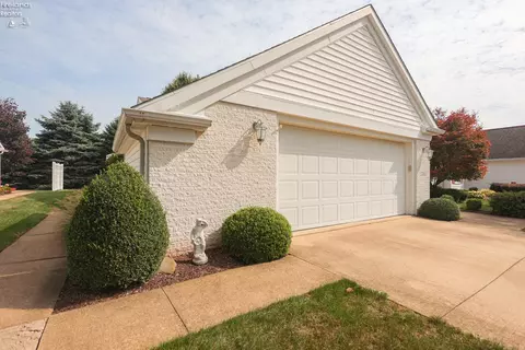 Exterior - 2011 E Waterberry Dr, Huron, OH 44839 photo 5 of 8