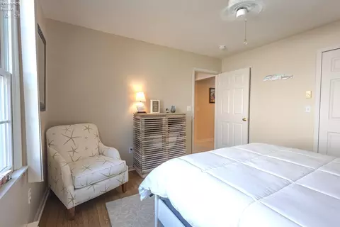 Bedroom - 2011 E Waterberry Dr, Huron, OH 44839 photo 6 of 6